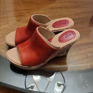Boc Women's  Red Wedge Mules